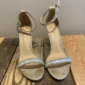 [Aldo] Shimmering Silver & Gold Ankle Strap Heels